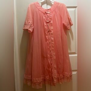 Vintage Elegant pink Women's Lace Trim sheer Robe from the 50’s/60’s era guc